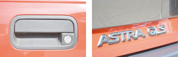 Maçanetas embutidas foram uma marca registrada dos Chevrolet dos anos 90 / No mercado brasileiro o Astra foi oferecido somente na versão GLS